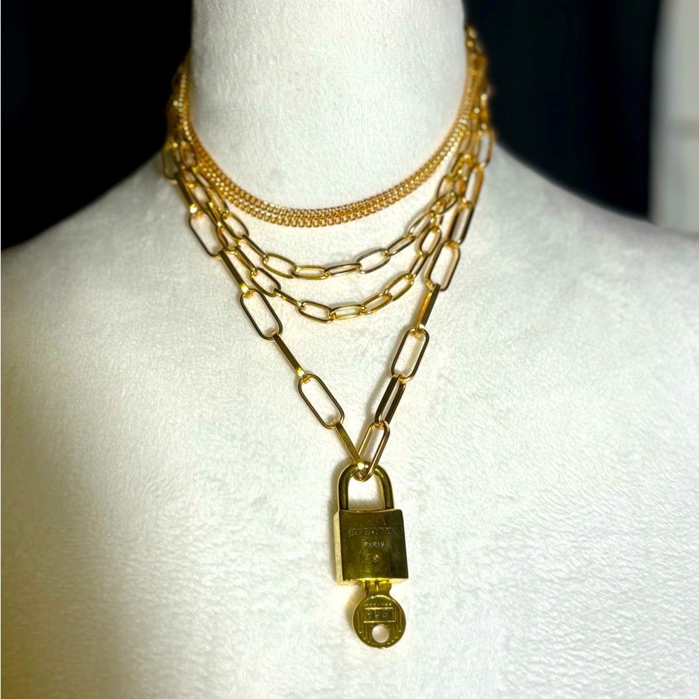 Vintage Louis Vuitton Lock & Key 200 Series #213